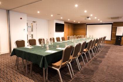 Euston Suite 4