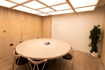 Fair Oaks Meeting Room 2
