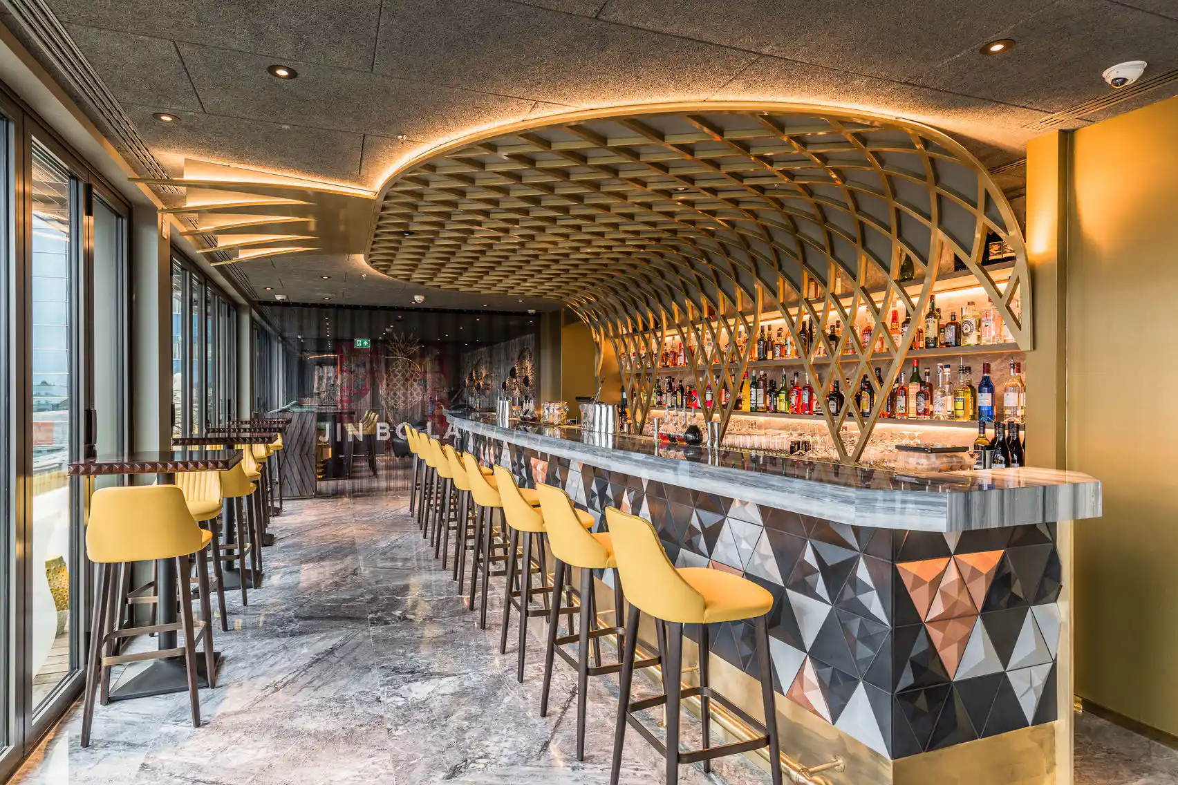 Book Jin Bo Law, Dorsett City Hotel (London) HeadBox