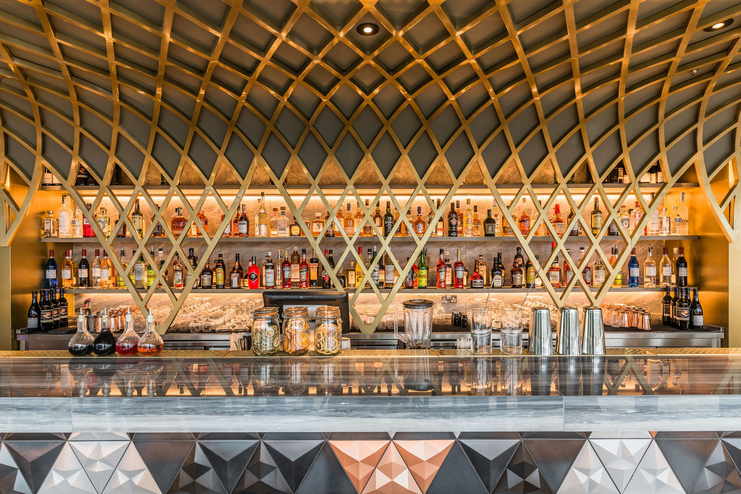 Hire Jin Bo Law , Jin Bo Law Skybar, London • HeadBox
