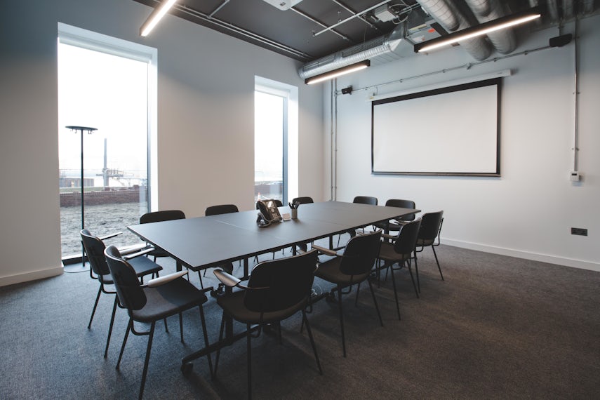 Meeting Room 8 0