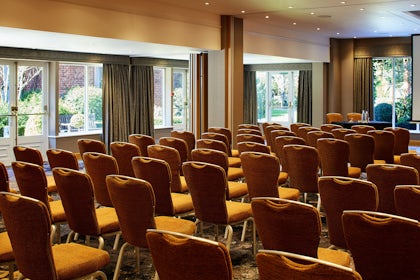Thames Suite 22