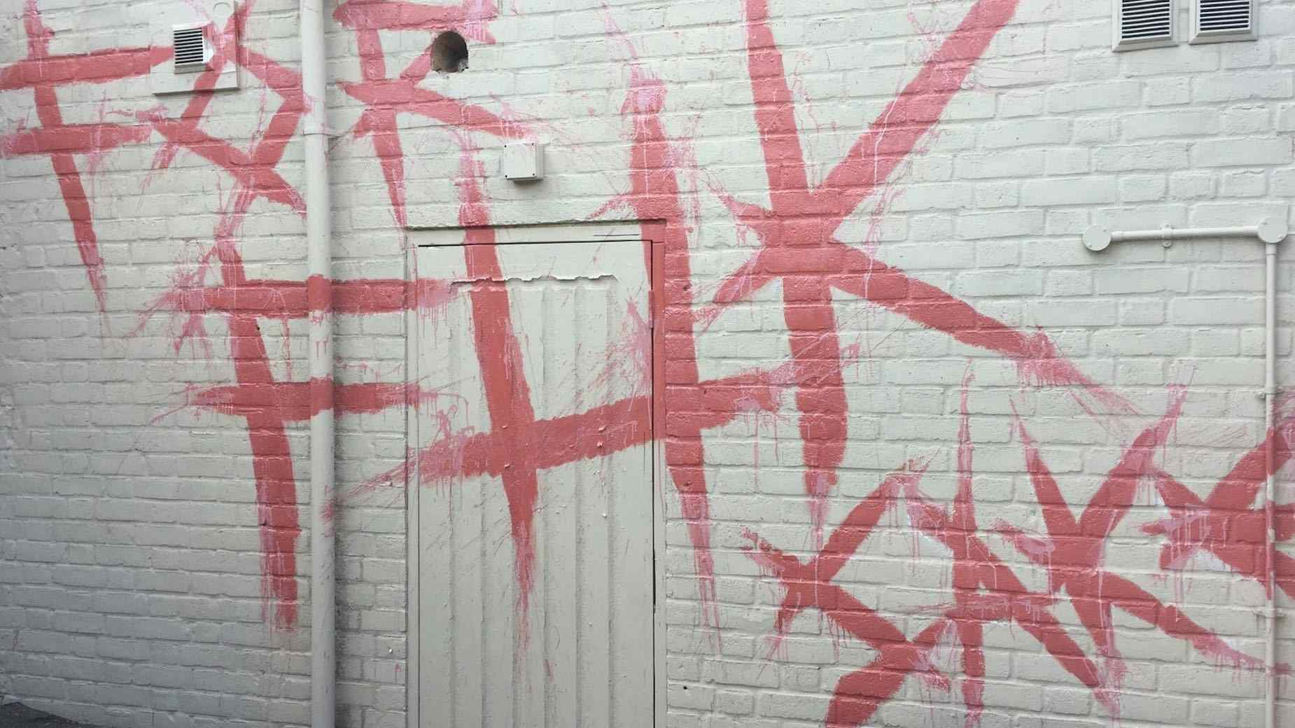 Bar, Exhibition & Private Dining Space 9