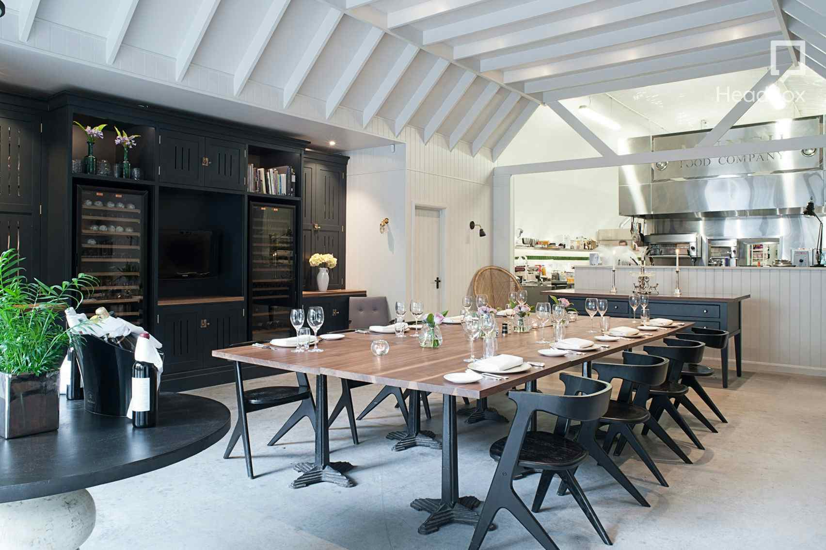 Private Dining Rooms, Arch 65