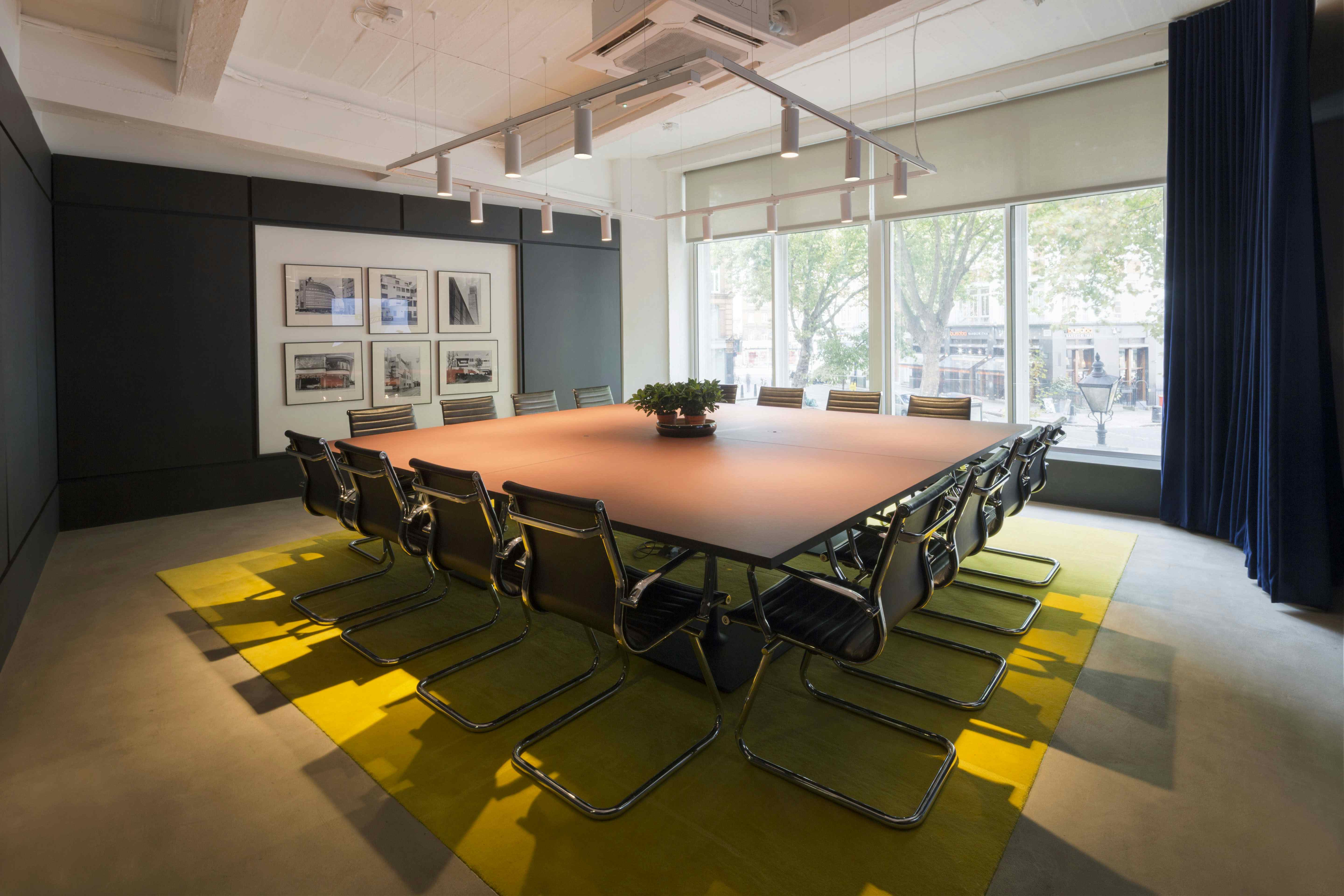 Day Hire, Boardroom 1