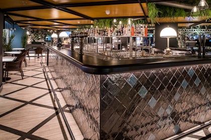 The Grand Hotel Bar 1