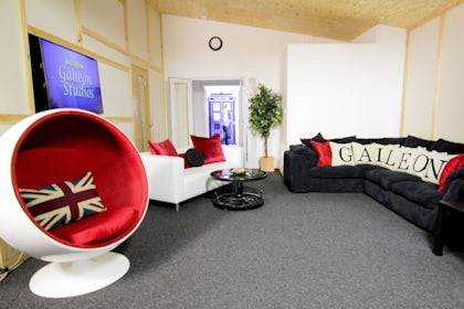 Infinity Cove Studio 7