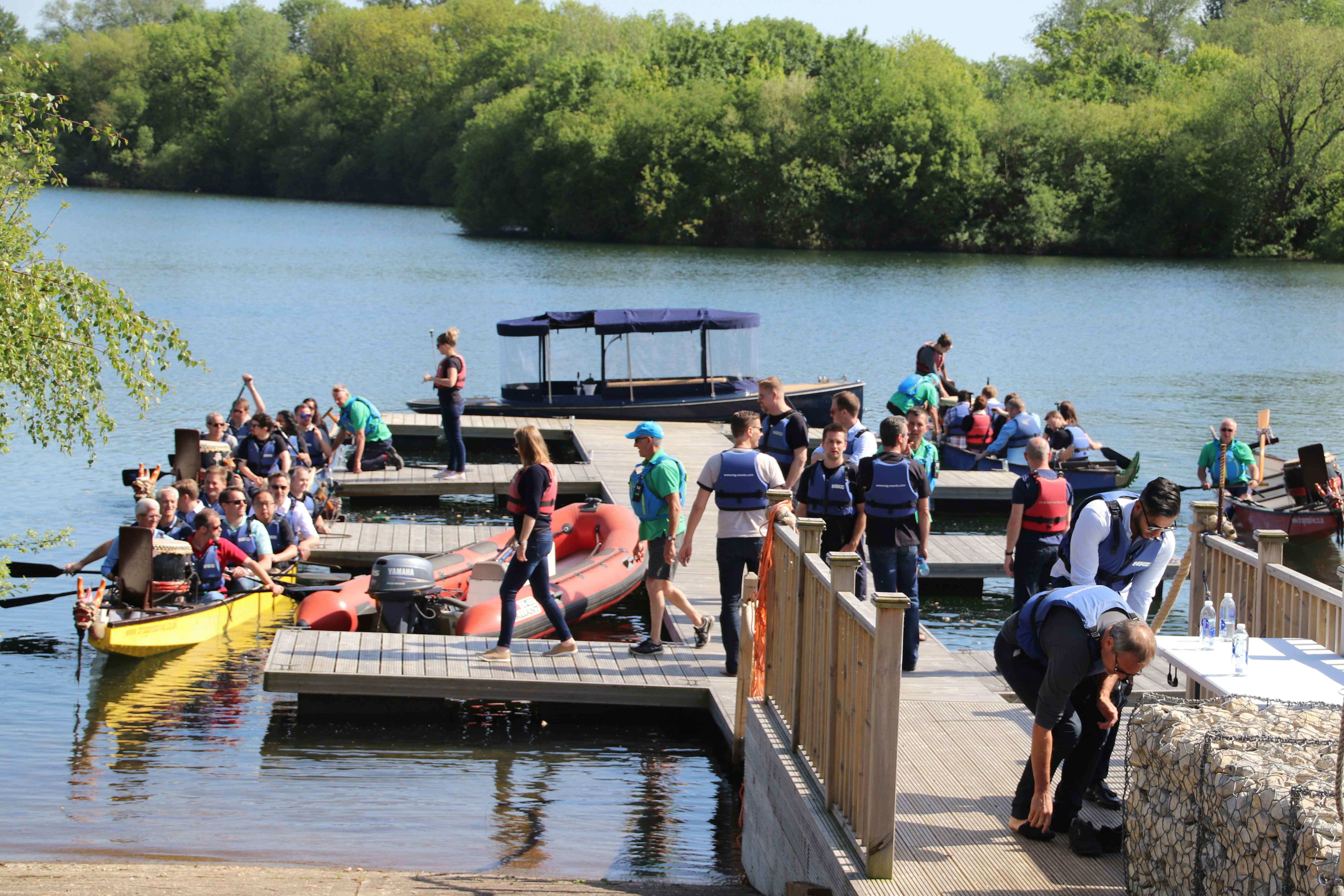 Book Exclusive Use at Amber Lakes. A Staines Venue for Hire HeadBox