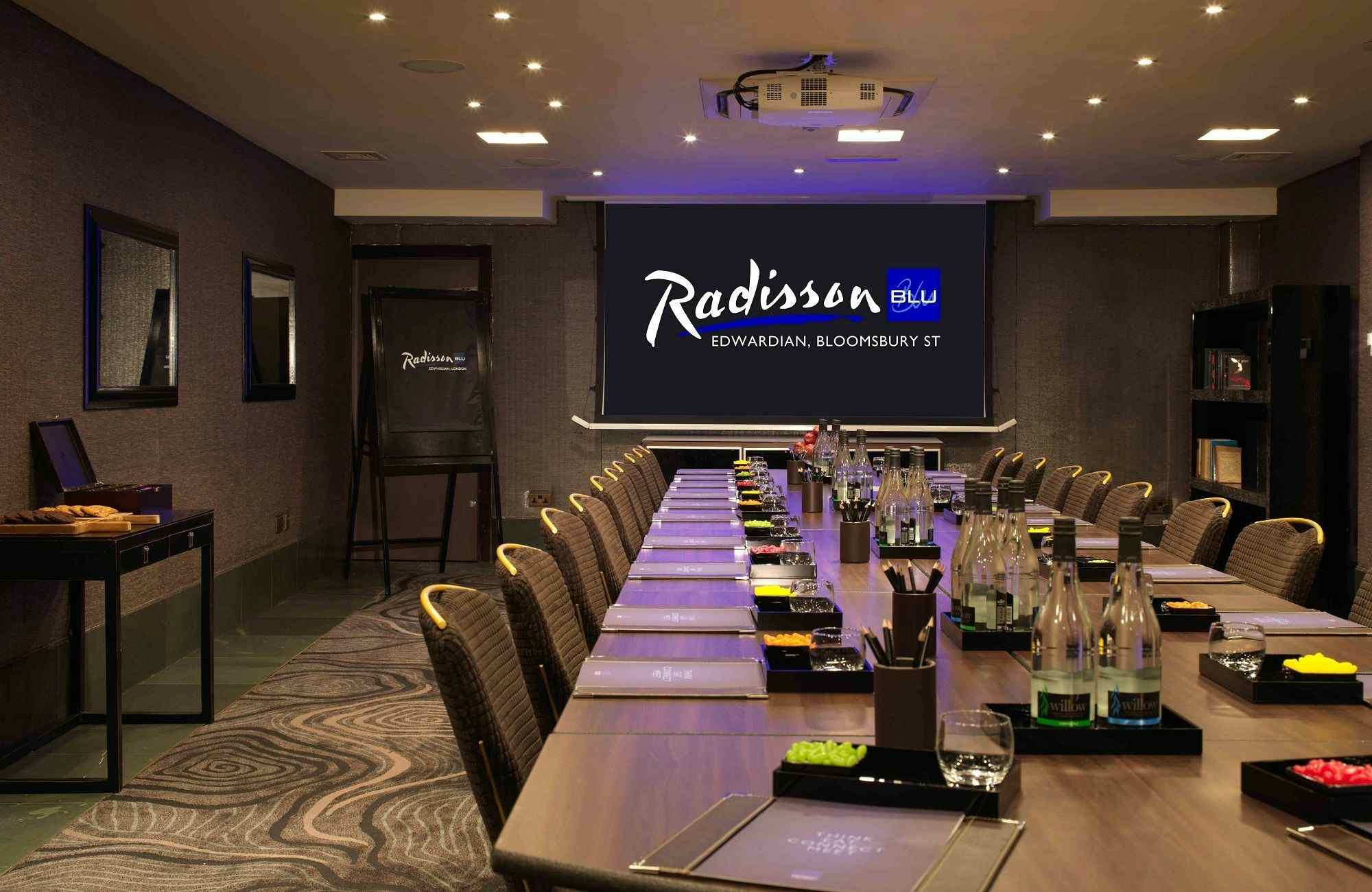 Private Room 3, Radisson Blu Edwardian Bloomsbury Street Hotel