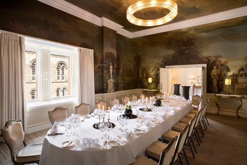 Versailles Suite 0