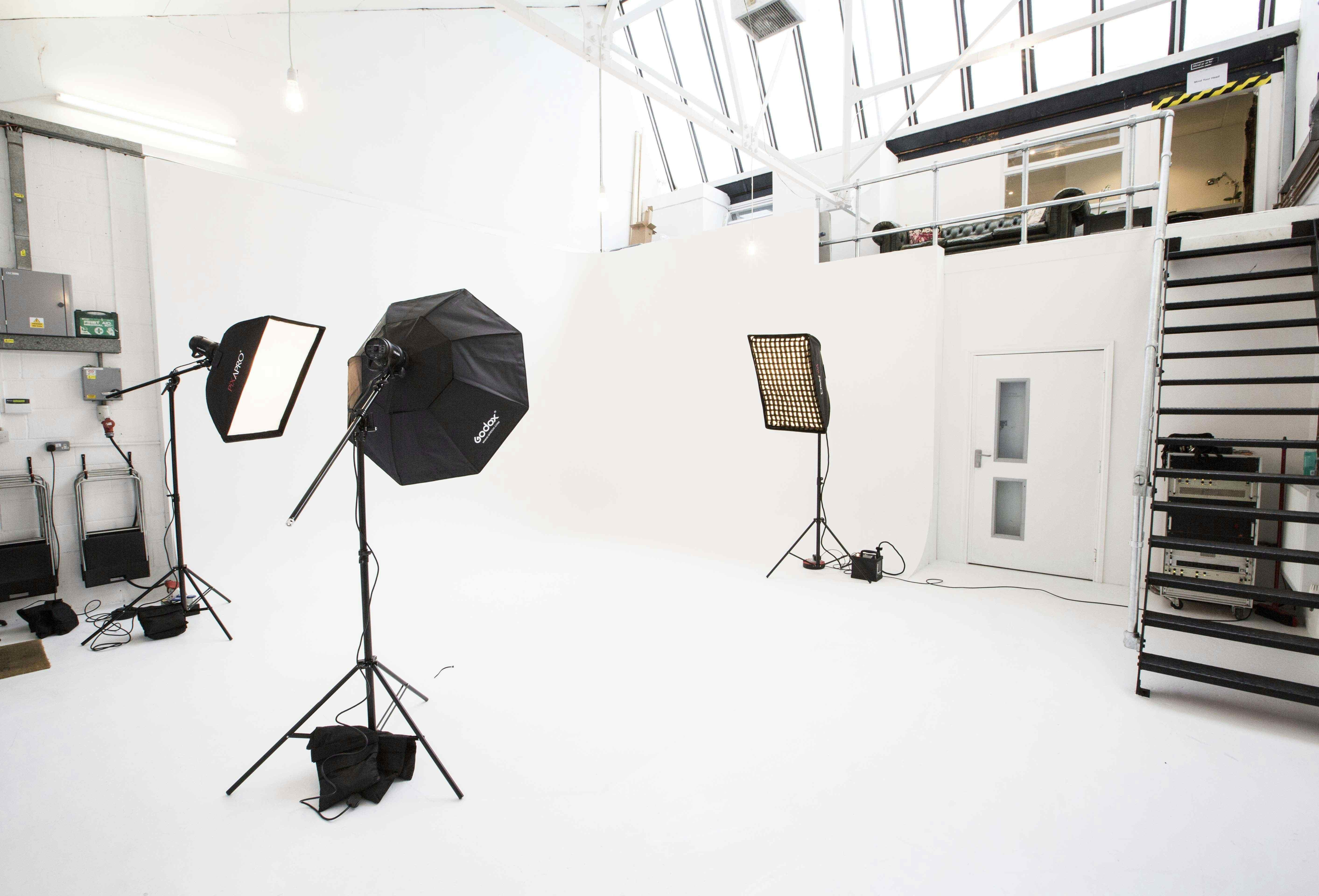 Photography Studio/ Photo Studio 9
