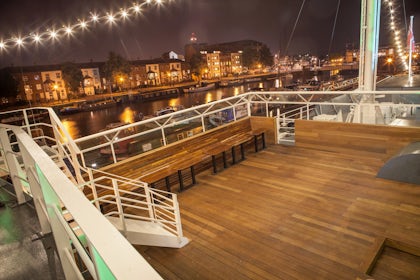 Top Deck 6