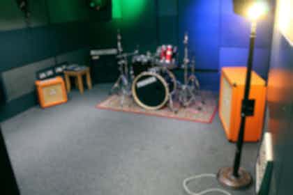Studio 2 0