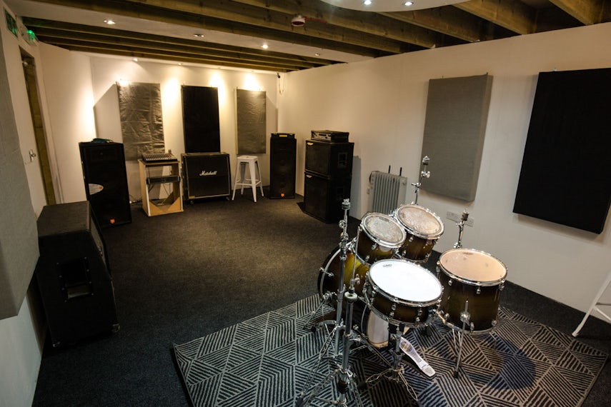 Studio 3 0