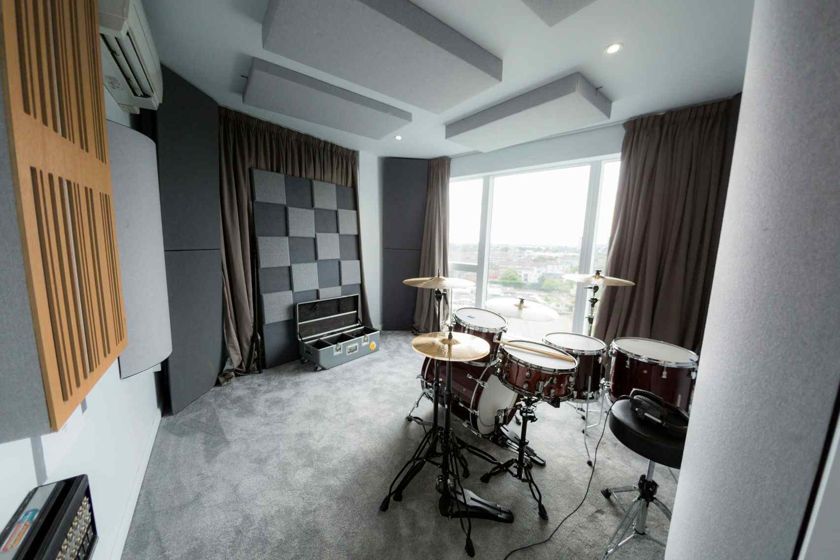 Soundproof curtains london