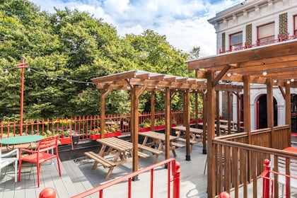 Terrace Bar 1