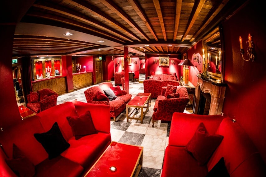 The Red Room 0