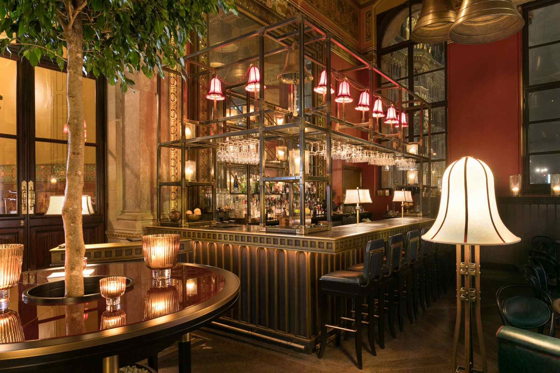 Cocktail Bars in Kings Cross – HeadBox