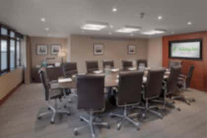 Executive Boardroom 4