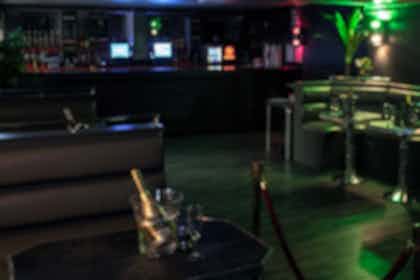 Cocktail Bar & Lounge, Dance Floor & Stage 4