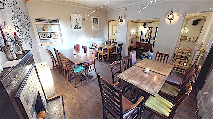 The Rabbit Hole **Inspire your Guests with a Space straight out of Alice in Wonderland at The Rabbit Hole**
This Space is cosy and intimate, offering the ideal spot for private dining, interview or informal team m