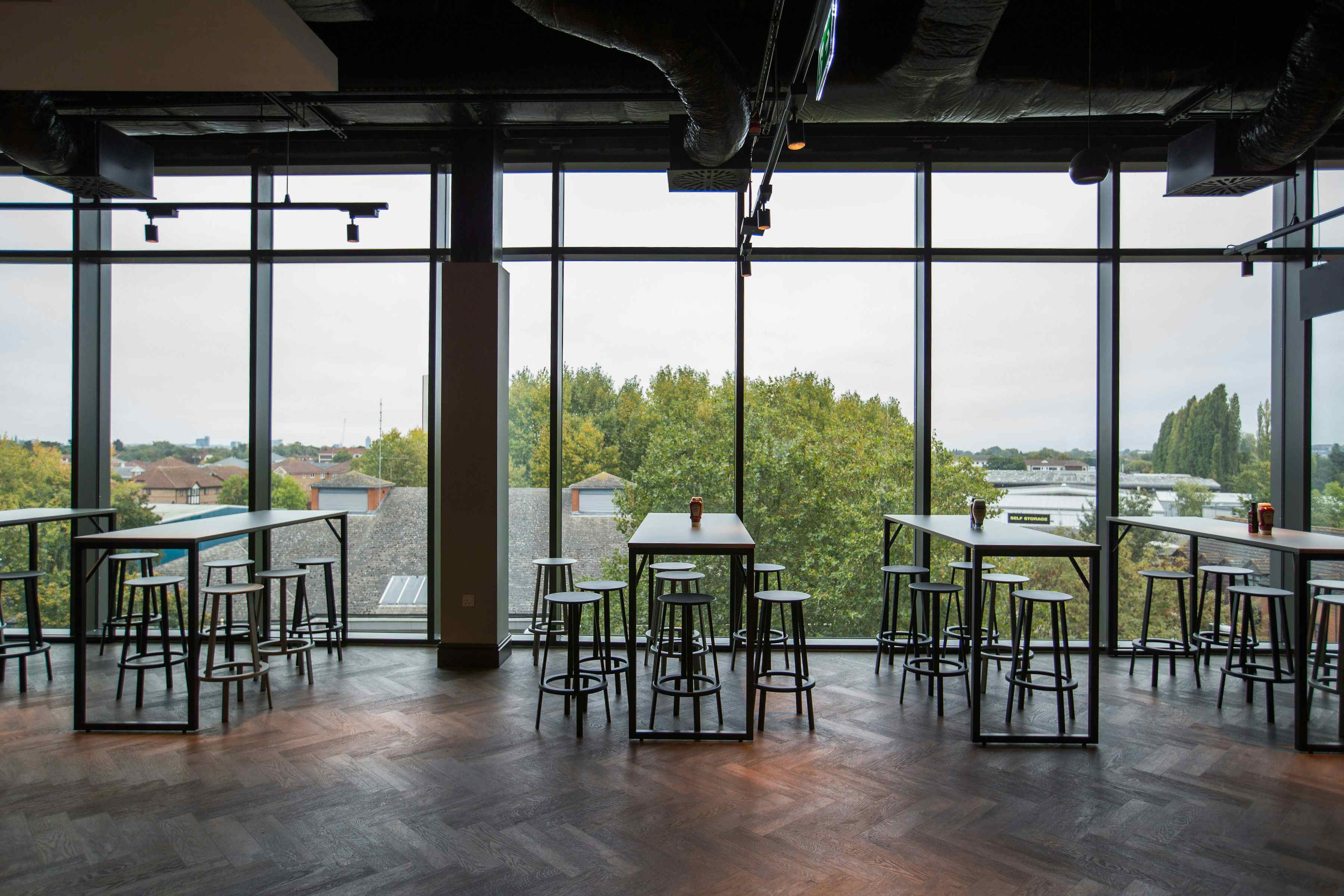 The Clubhouse Bar & Kitchen 4