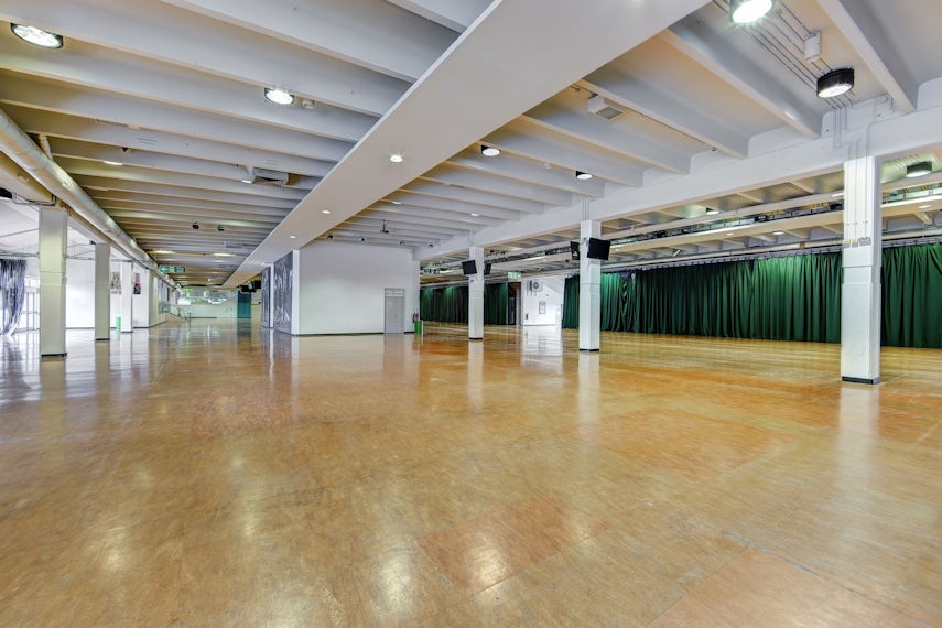 Surrey Hall 0