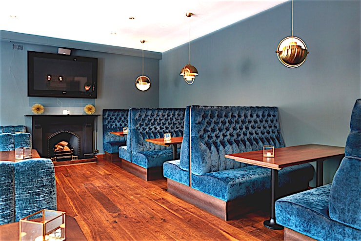 Taittinger **Park House Restaurant & Fine Wine Bar offers an intimate private event Space ideal for your next team celebration**
The wine bar at Park House Restaurant & Fine Wine Bar is available for private