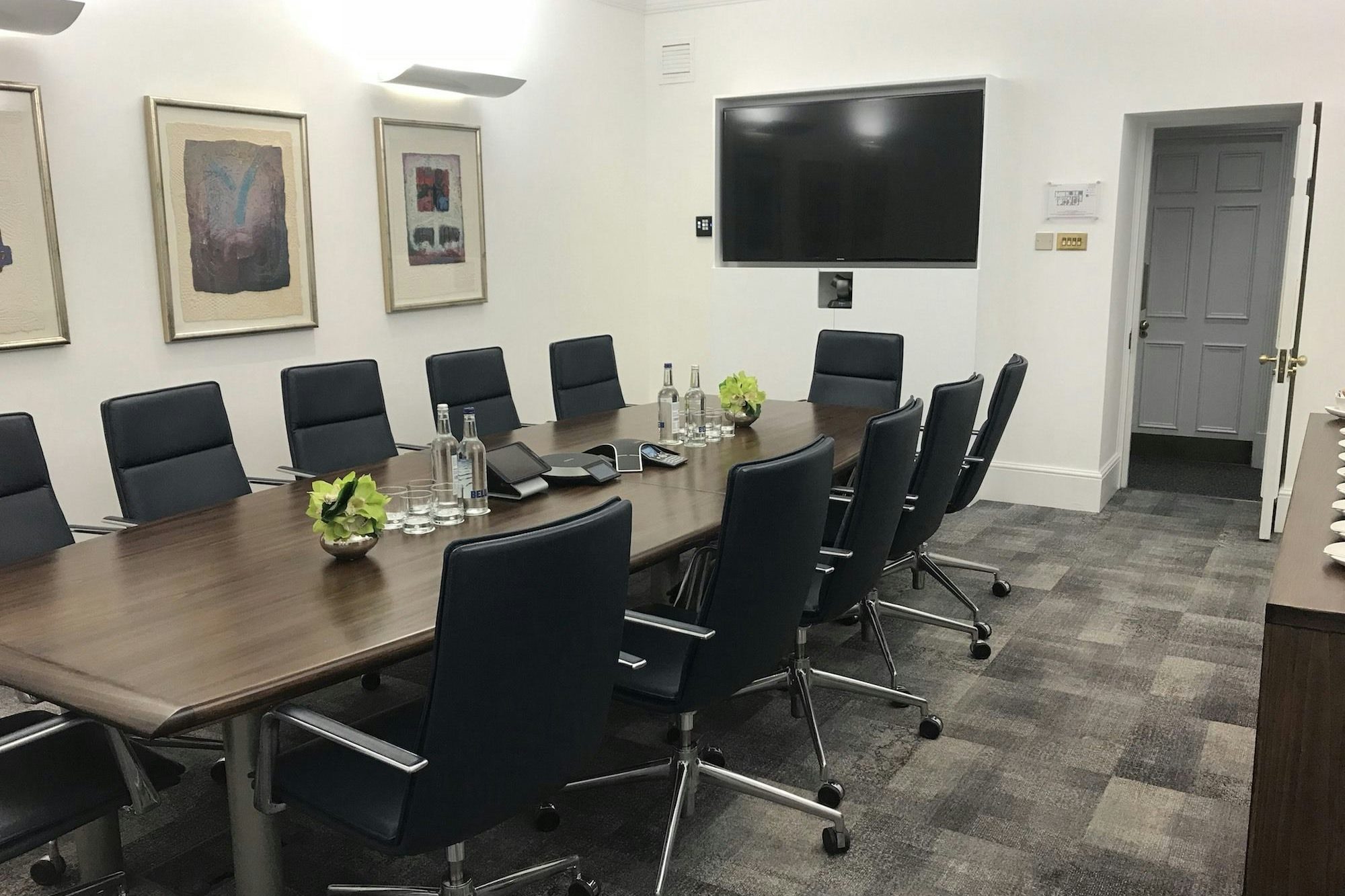 The Cavendish Room 0