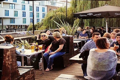Terrace/Pub 2