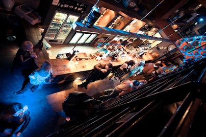 Terrace/Pub 3