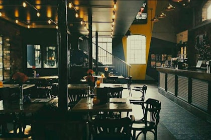 Terrace/Pub 6