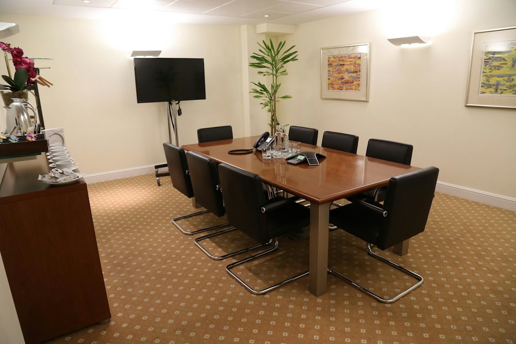 Meeting Room 1 0