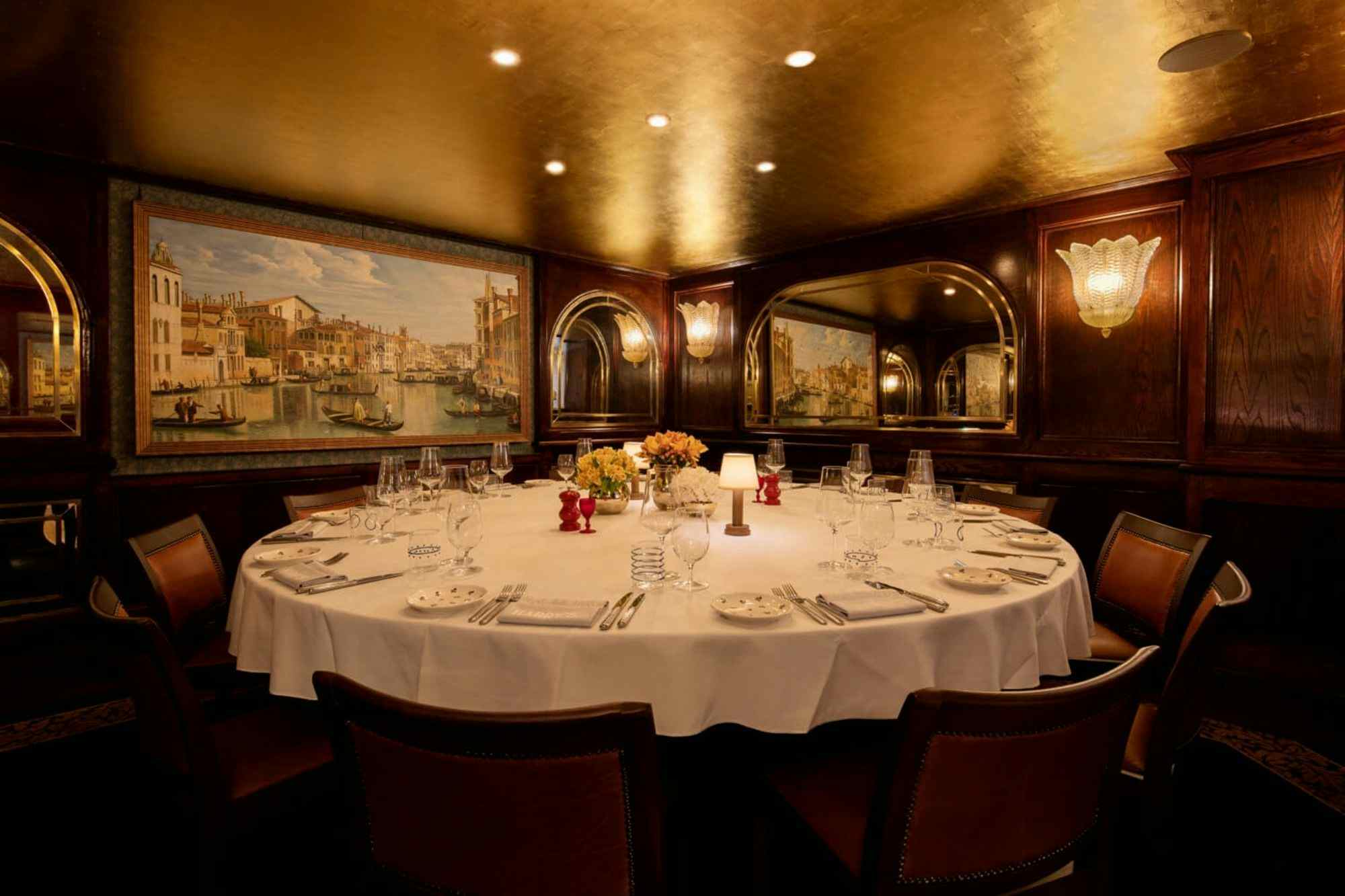 The Canaletto Room, Harry's Dolce Vita