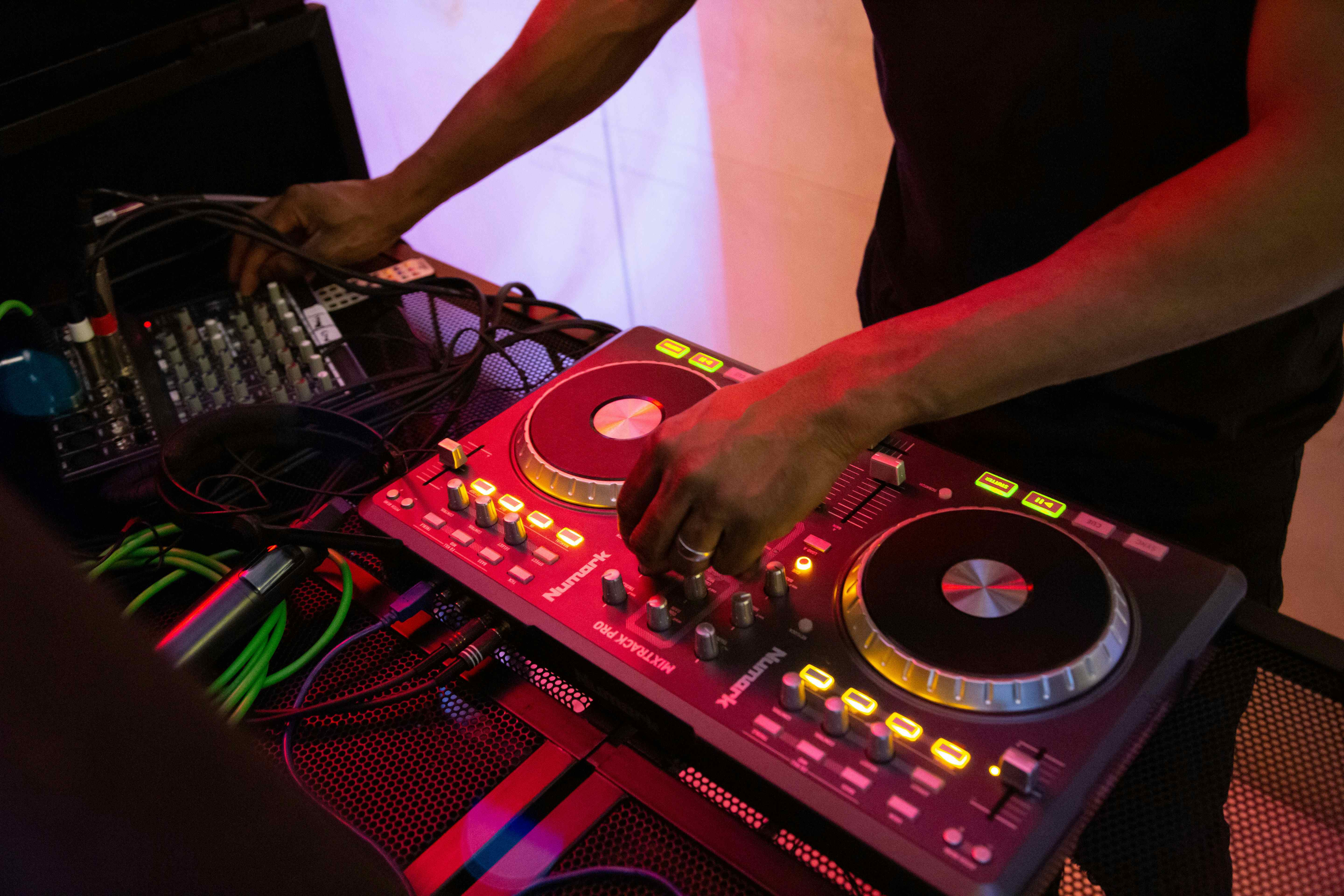 Brasserie Exclusively   5