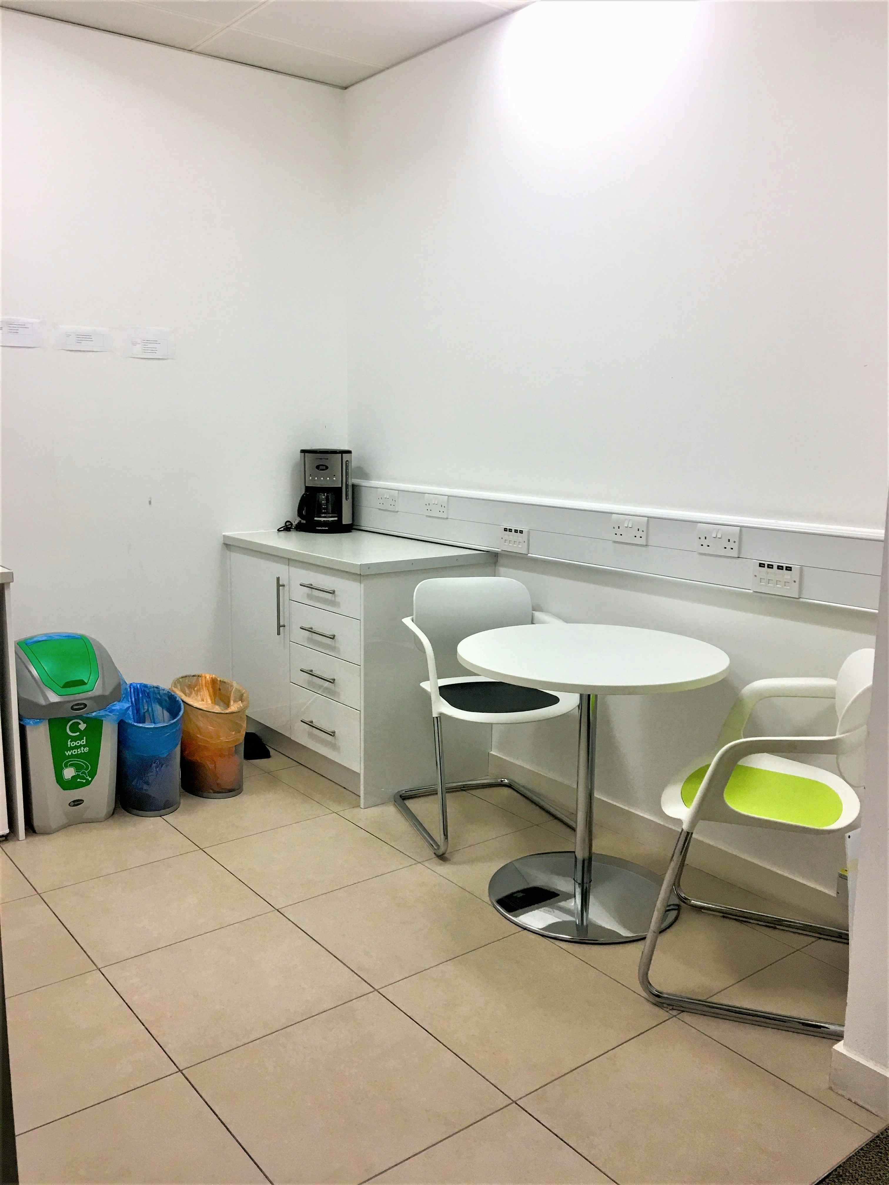 Medium-Sized Meeting Room 5