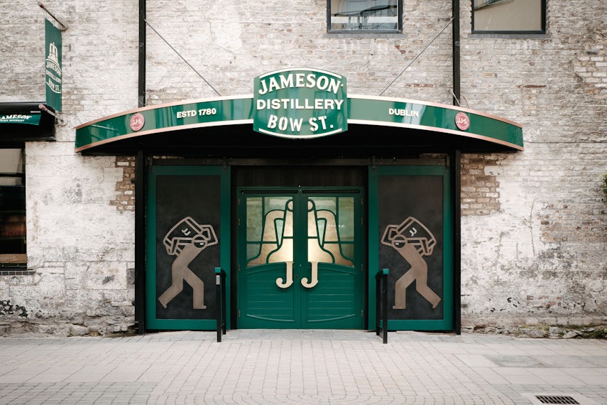 JJ's Bar 0