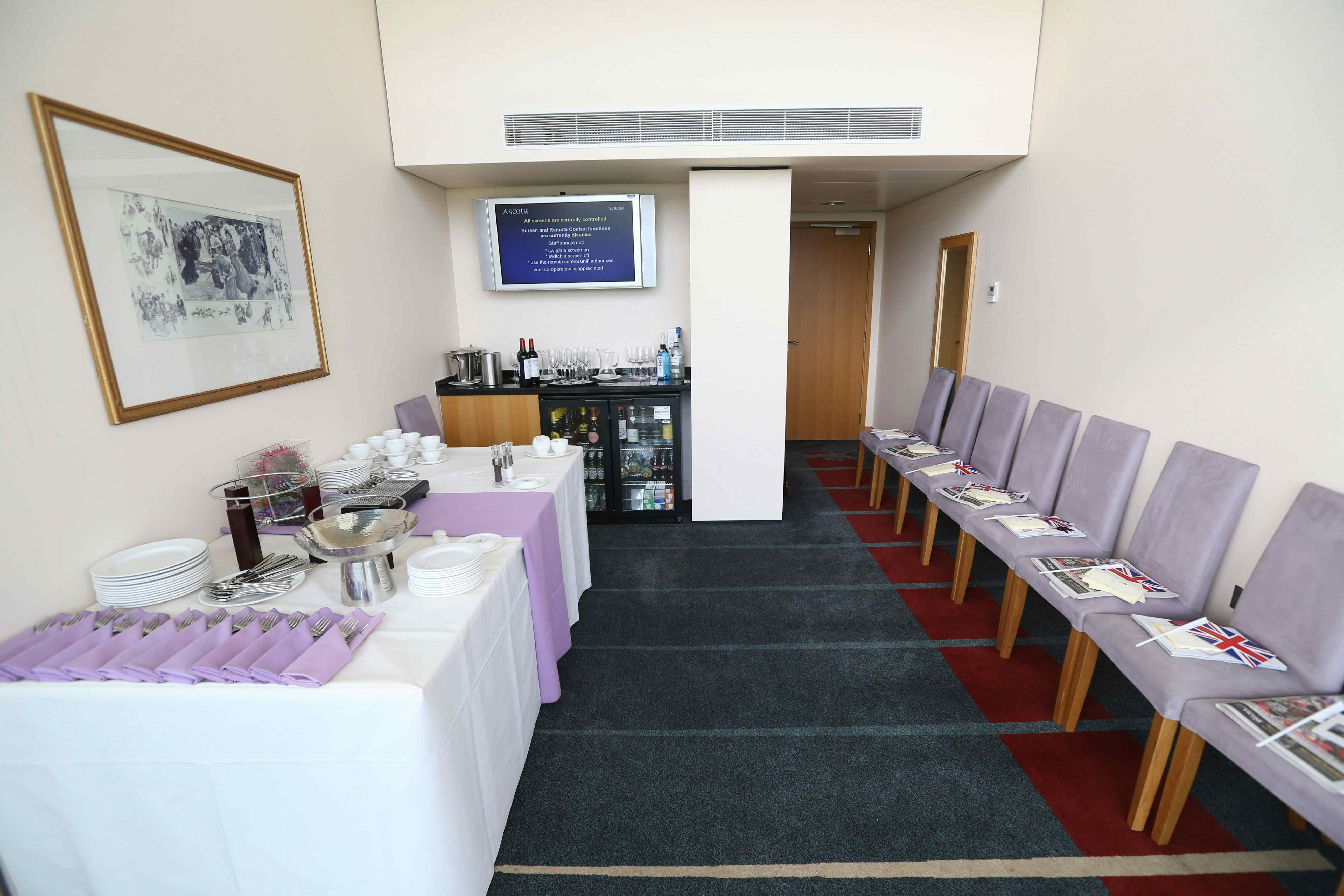 Single Hospitality Suite 4