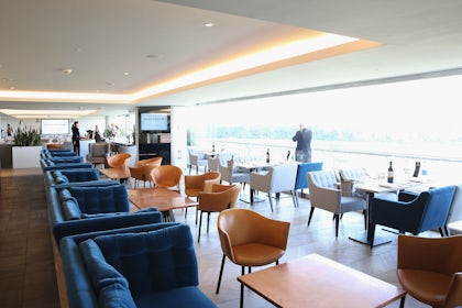On 5 Suite 5