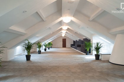 Entire Venue 13