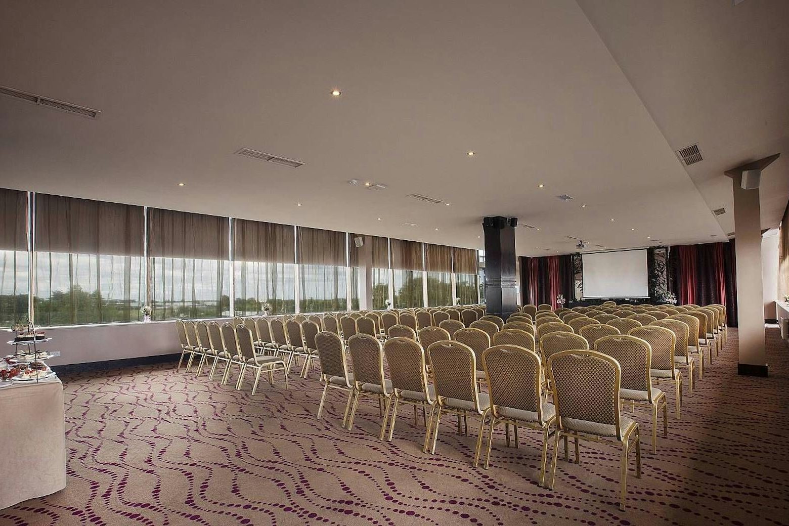 Clouds Roof Top Suite 1