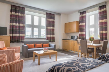 Pegasus Room 2 8