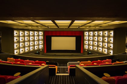 Screen Hire 1