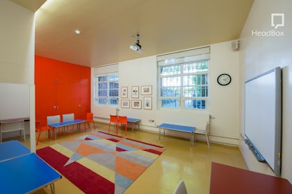 Day Hire, Hickory Room 1