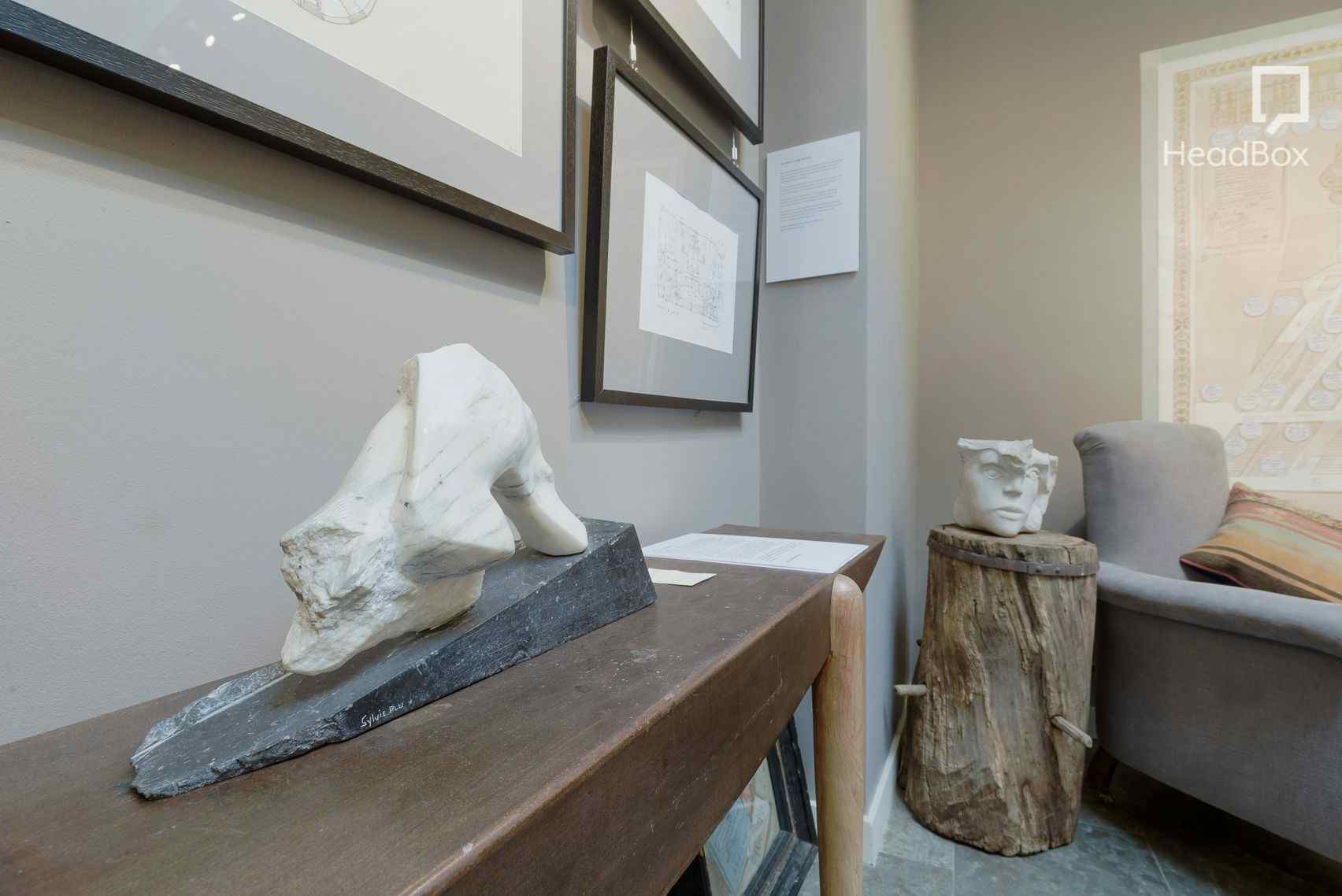 The Courtyard Gallery 7