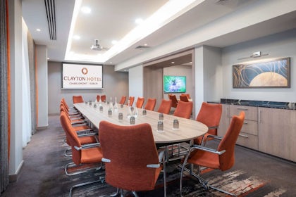 Meeting Room 14 2