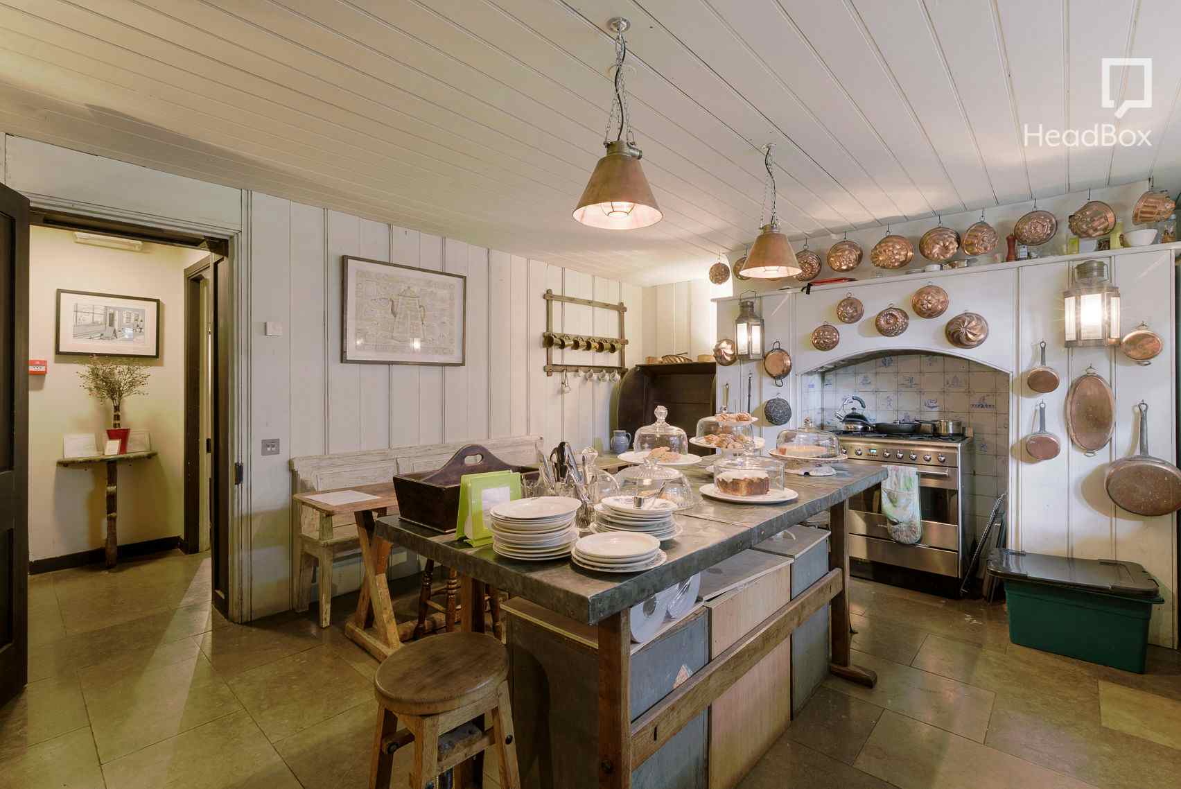 The Courtyard Gallery 20