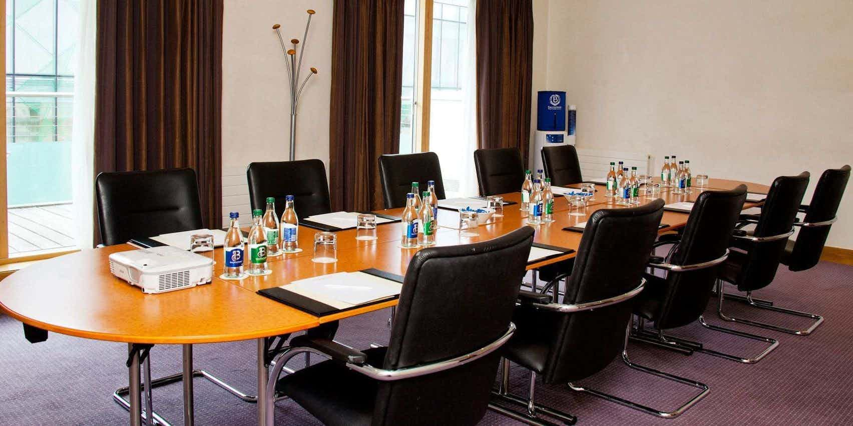 Penthouse Suite A Corporate Meeting Room Hire In Dublin