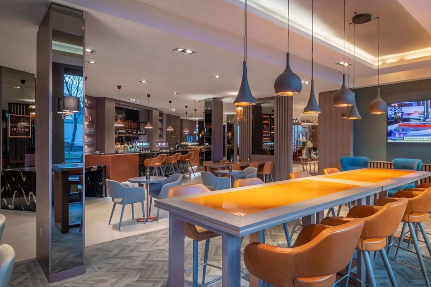 Lockside Bar/Social 0