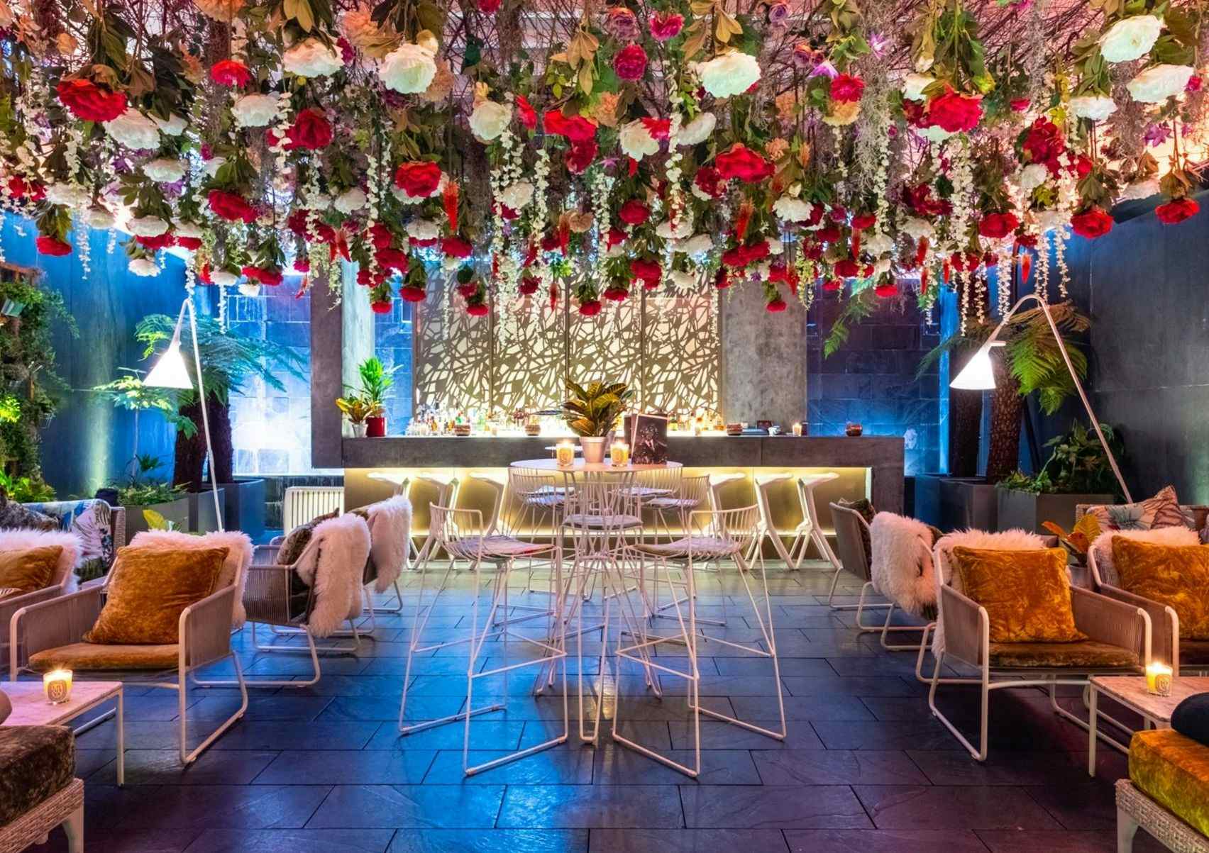South Place Hotel - A stunning outdoor bar to hire in London from